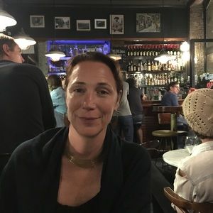 Meet your Posher, Brenda